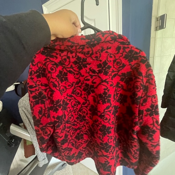 Womans Blazer - Picture 3 of 3